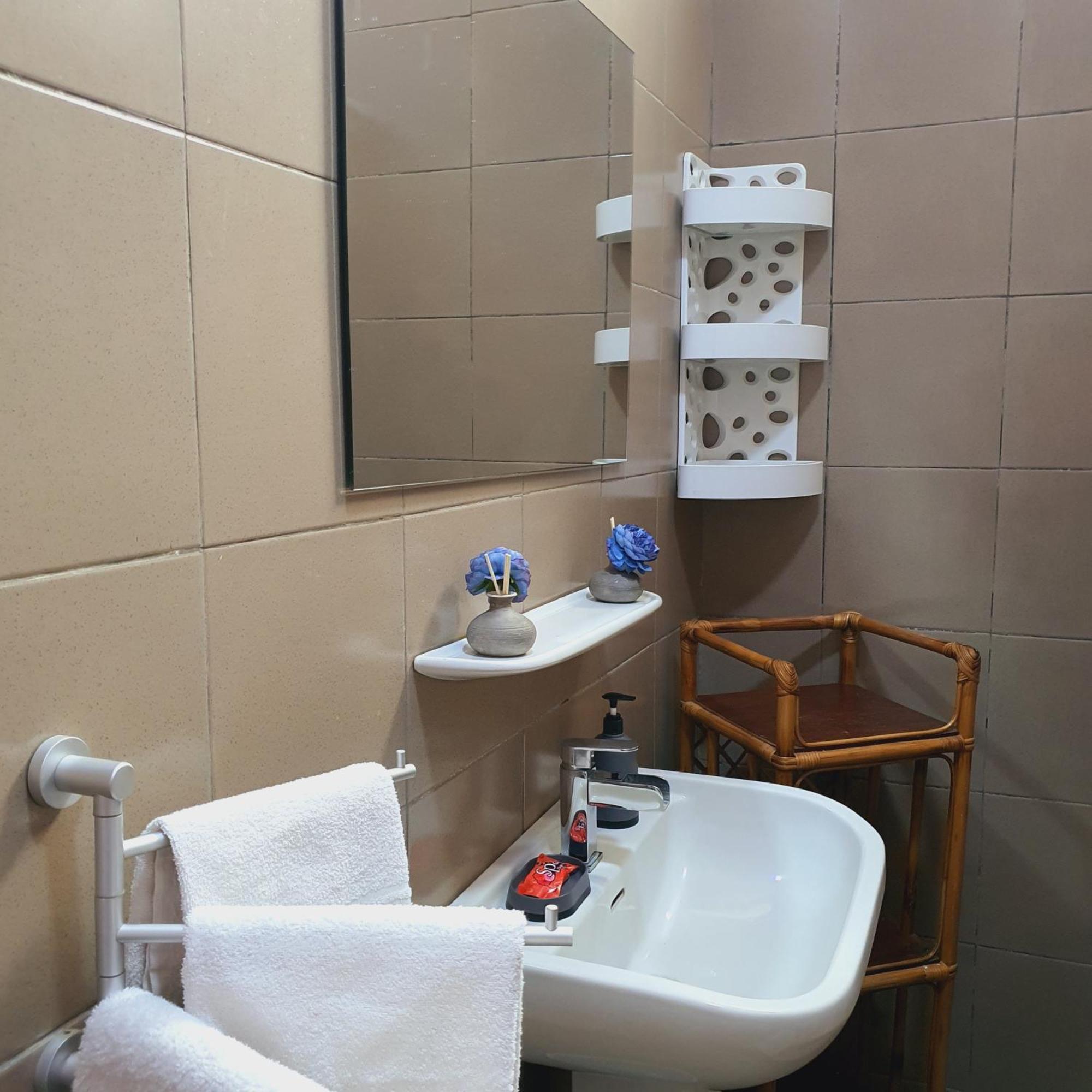 Villa Mango Abidjan Bagian luar foto