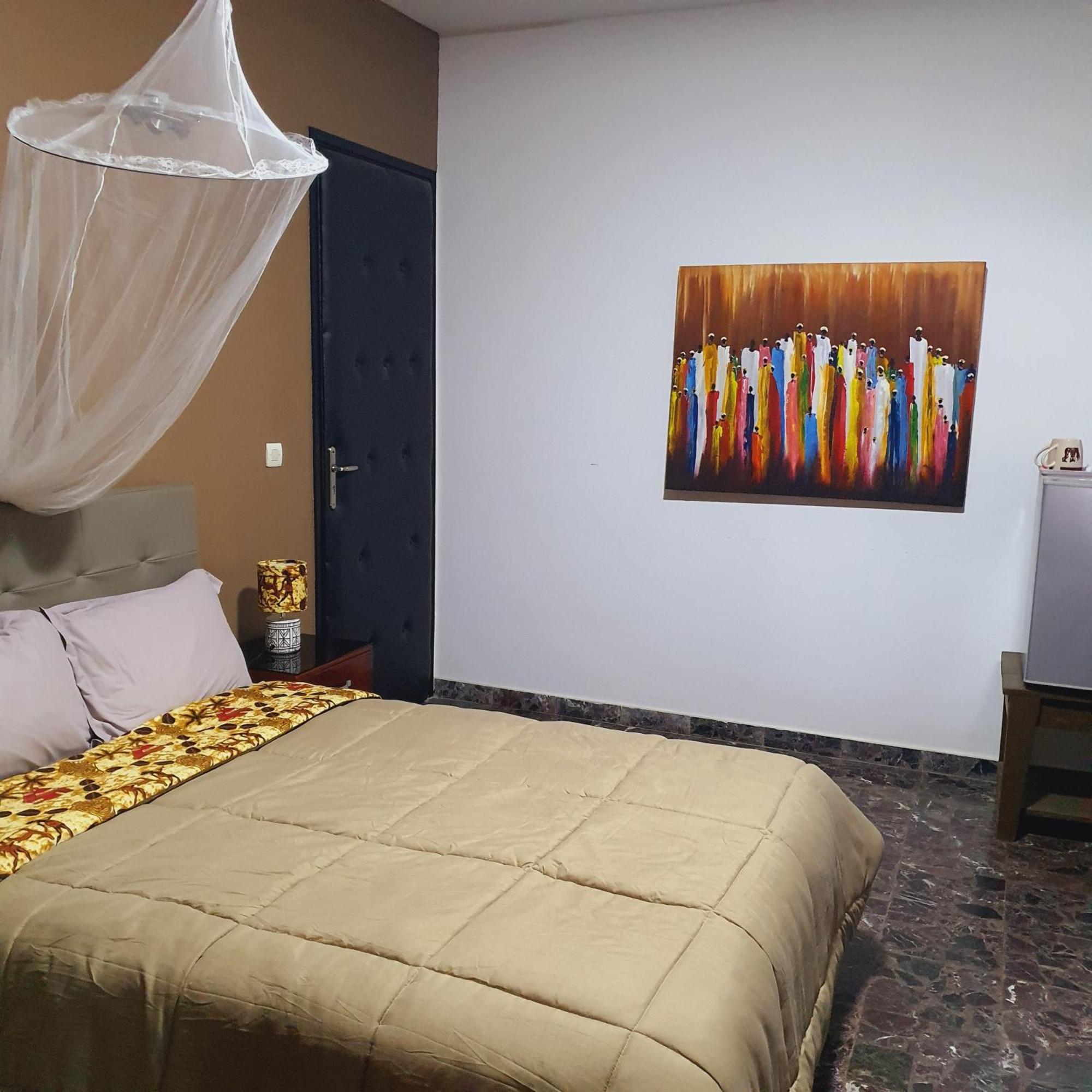 Villa Mango Abidjan Bagian luar foto