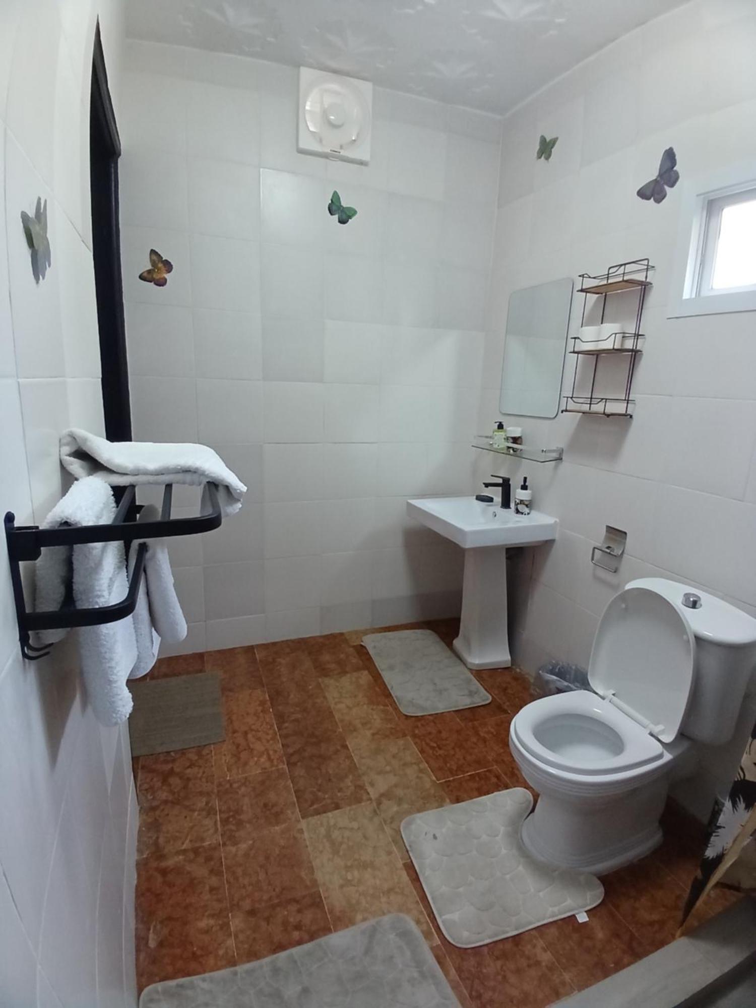 Villa Mango Abidjan Bagian luar foto